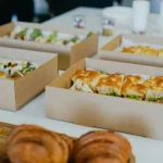 Frische Lunch Boxen für das Business Catering im Büro